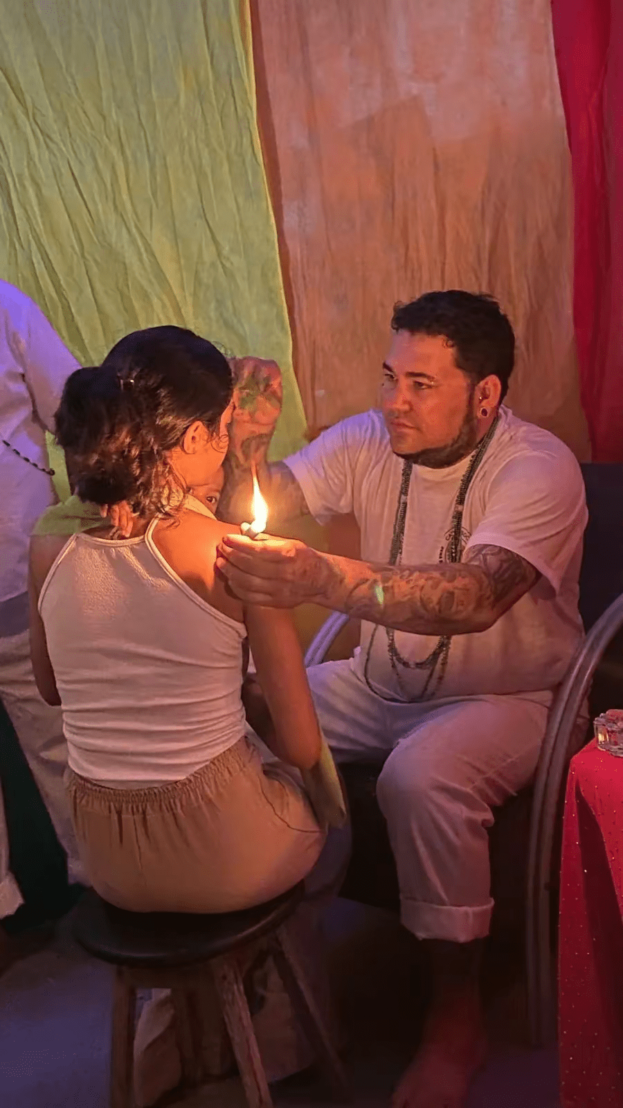 Casa de caboclo pena branca E pai Antônio de Angola