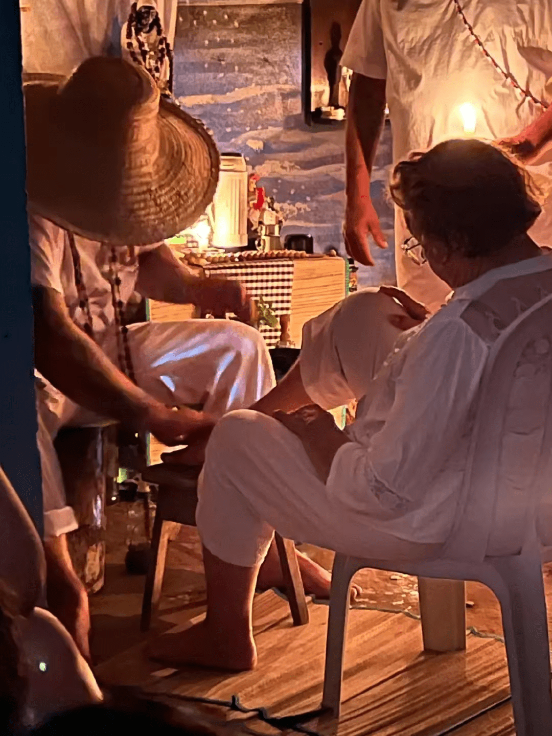 Casa de caboclo pena branca E pai Antônio de Angola